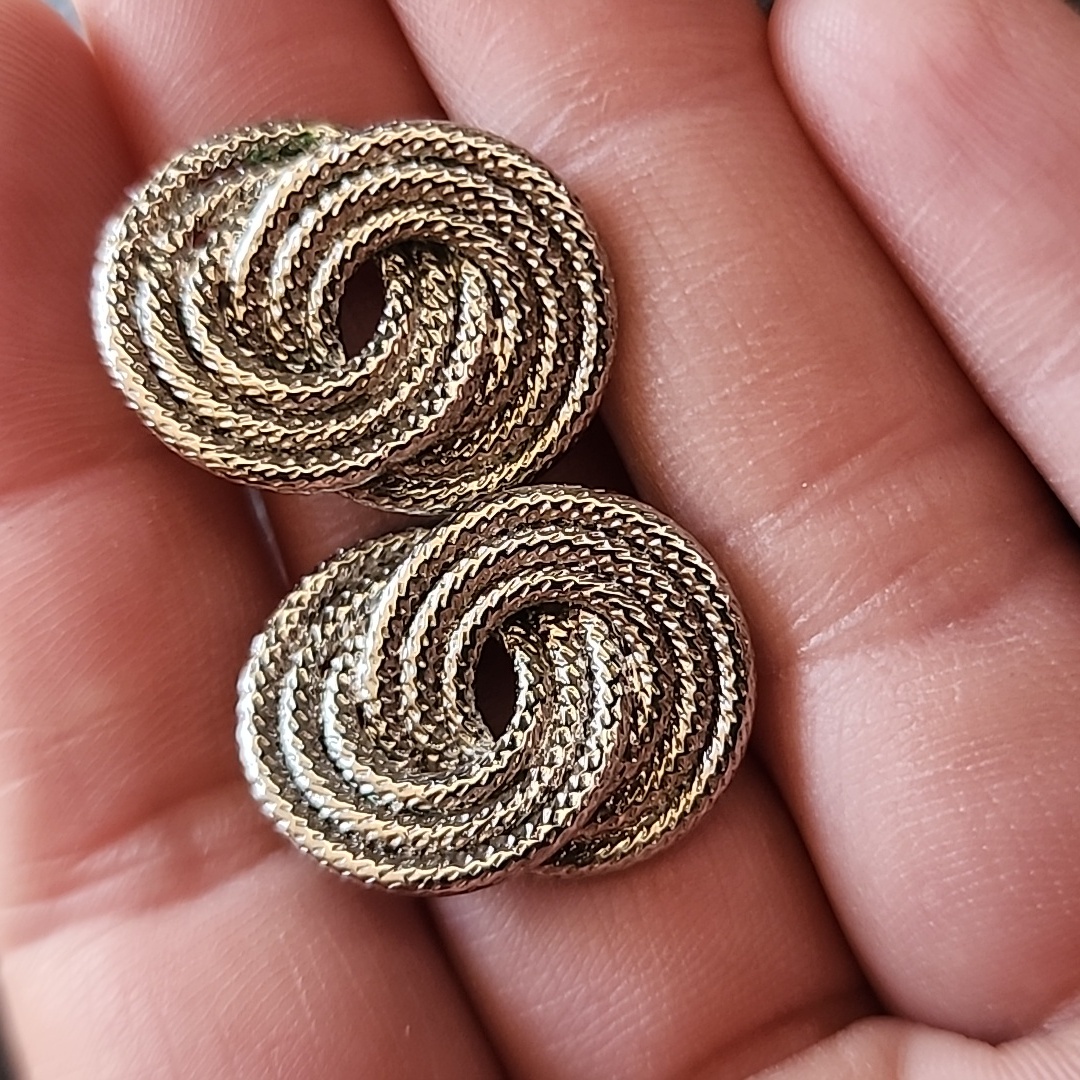 Vtg Earrings